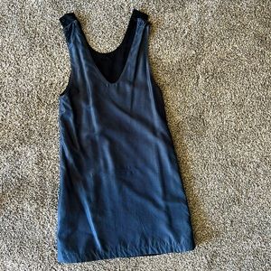 VETTA reversible jumper.